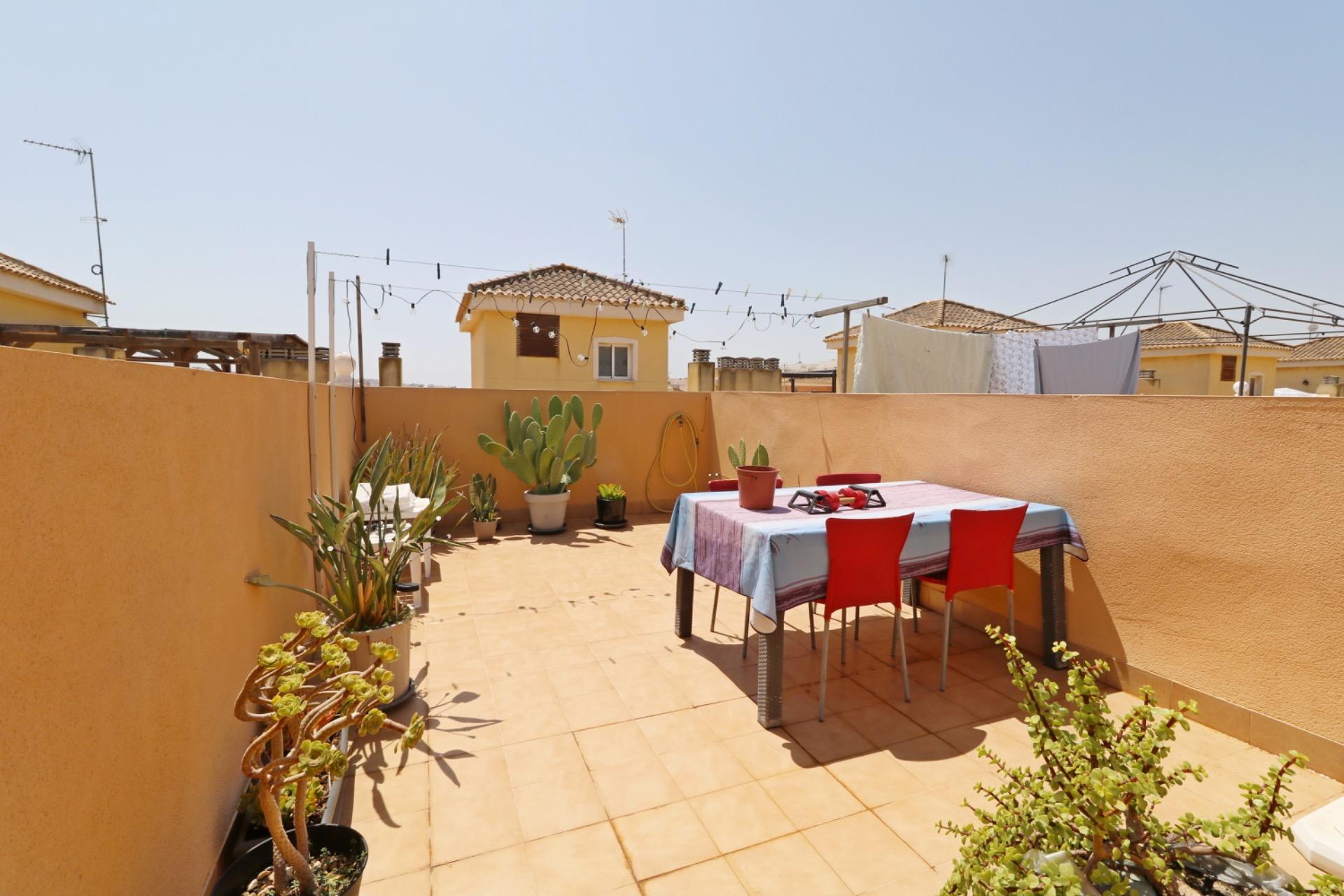Ático de 2 dormitorios con piscina, ascensor y espectacular  - foto 3