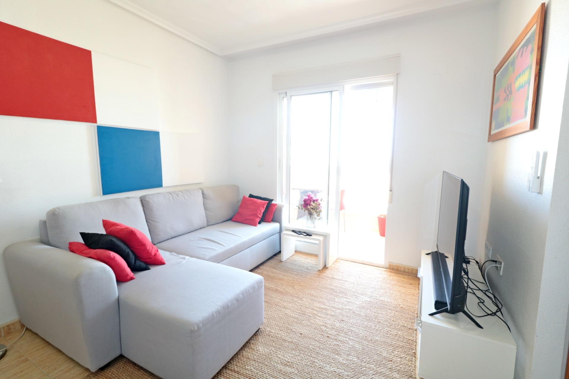 Ático de 2 dormitorios con piscina, ascensor y espectacular  - foto 21