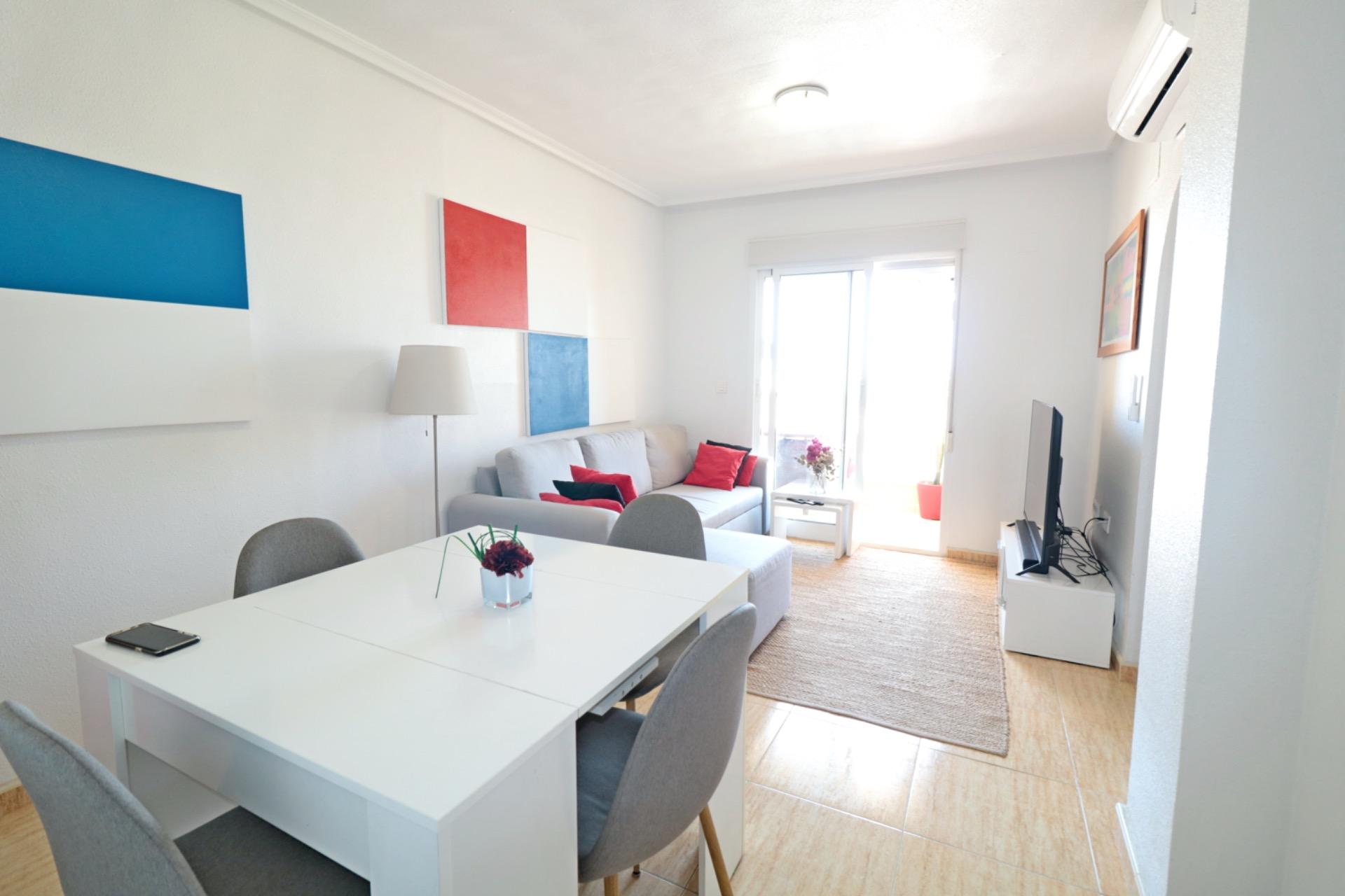 Ático de 2 dormitorios con piscina, ascensor y espectacular  - foto 22