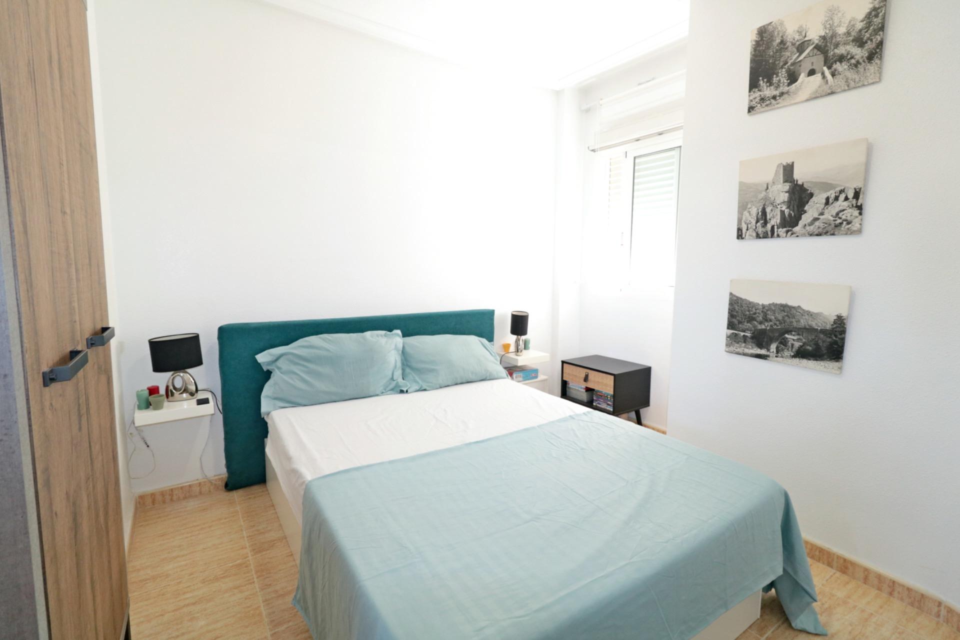Ático de 2 dormitorios con piscina, ascensor y espectacular  - foto 7