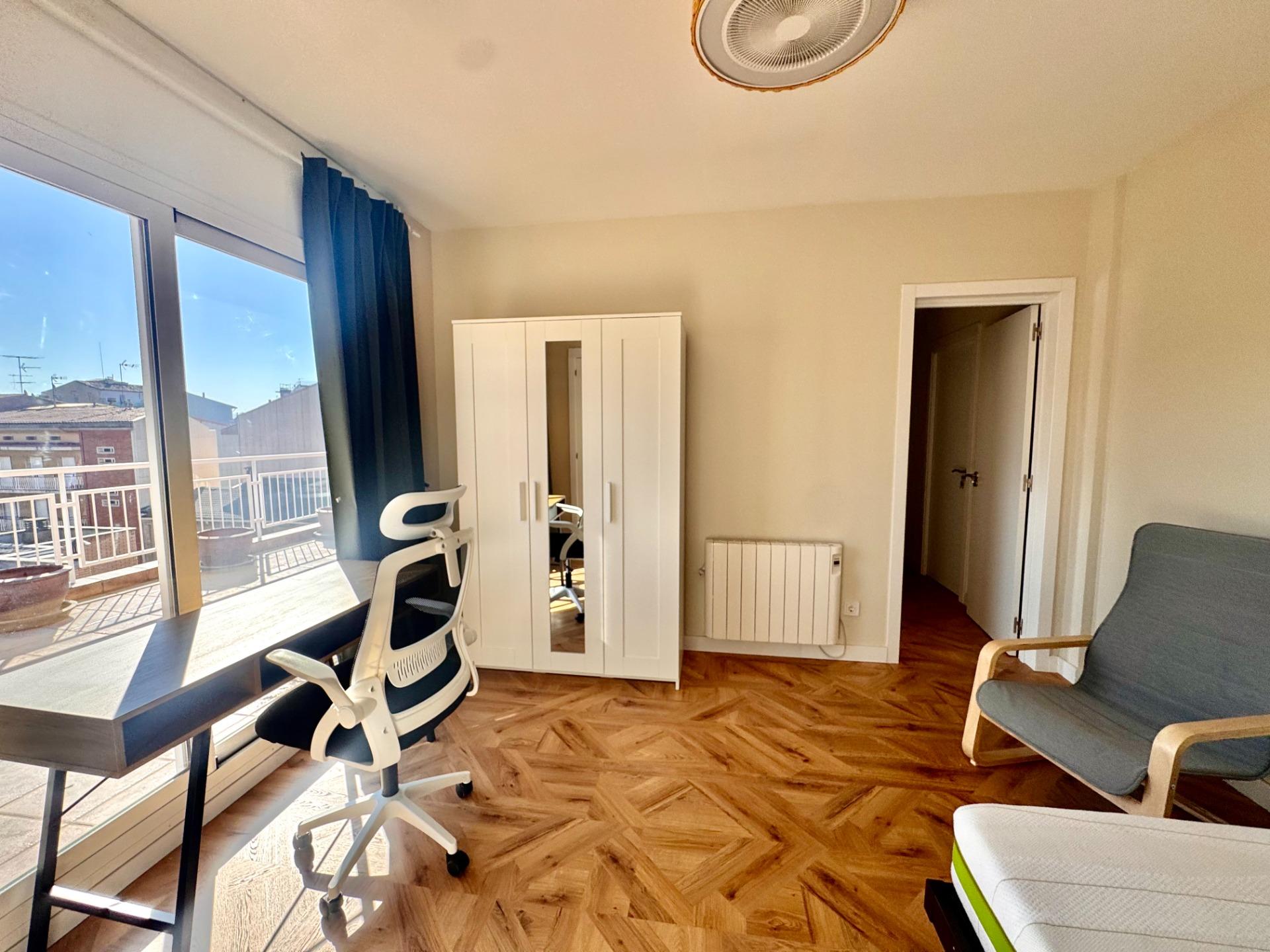 Habitación en alquiler para estudiantes en Manresa – a 7 min - foto 10