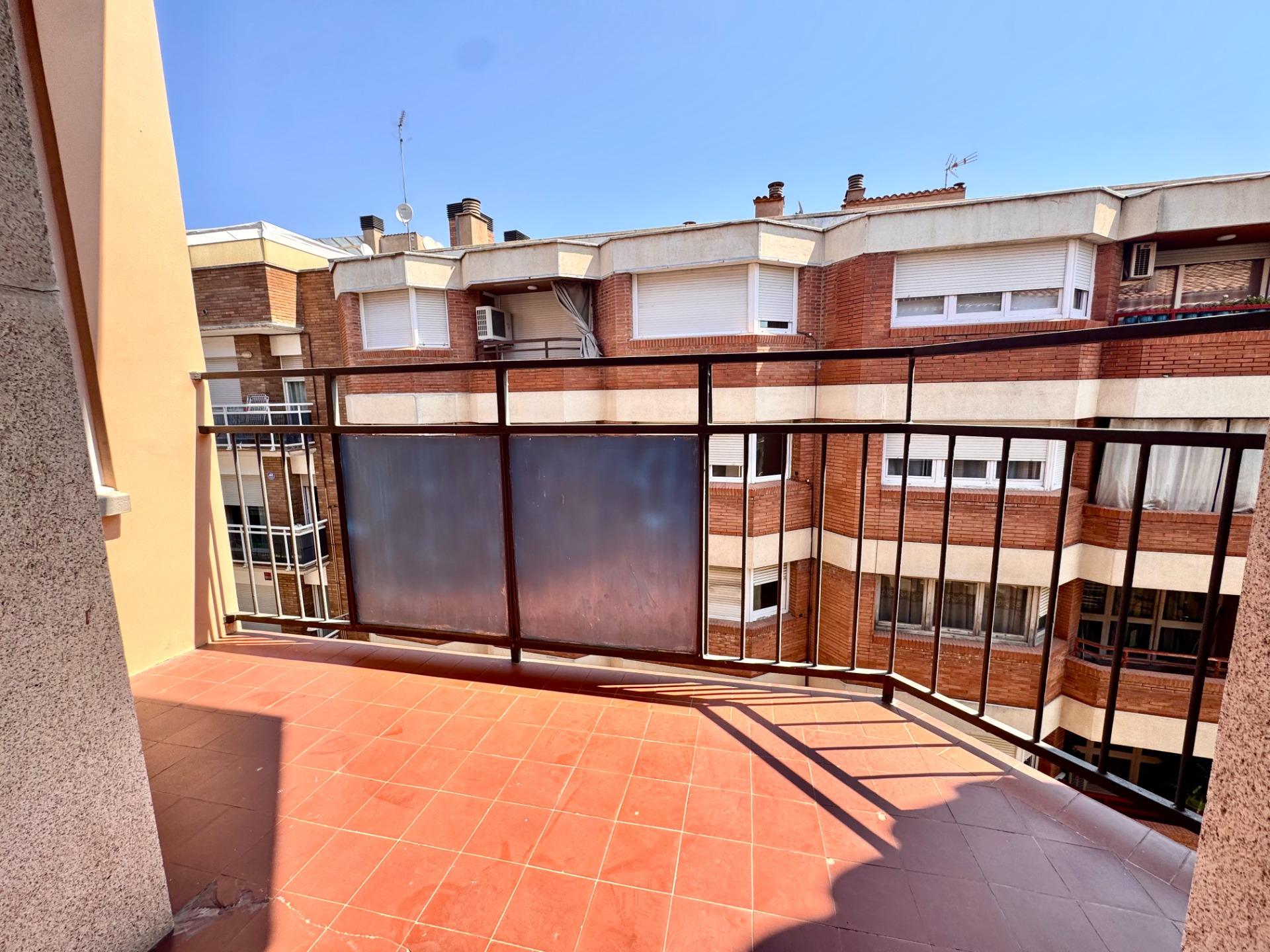 Piso en venta en zona Plaza Catalunya de Manresa – ascensor,