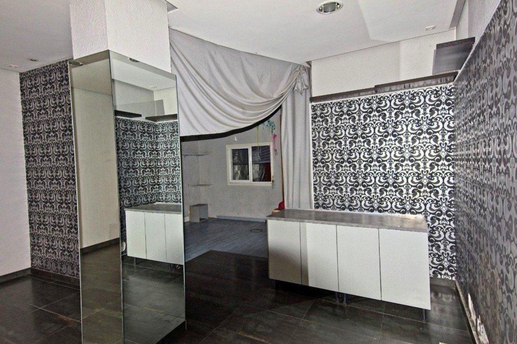LOCAL EN AV. SUERO DE QUIÑONES (CENTRO DE LEÓN) - foto 9