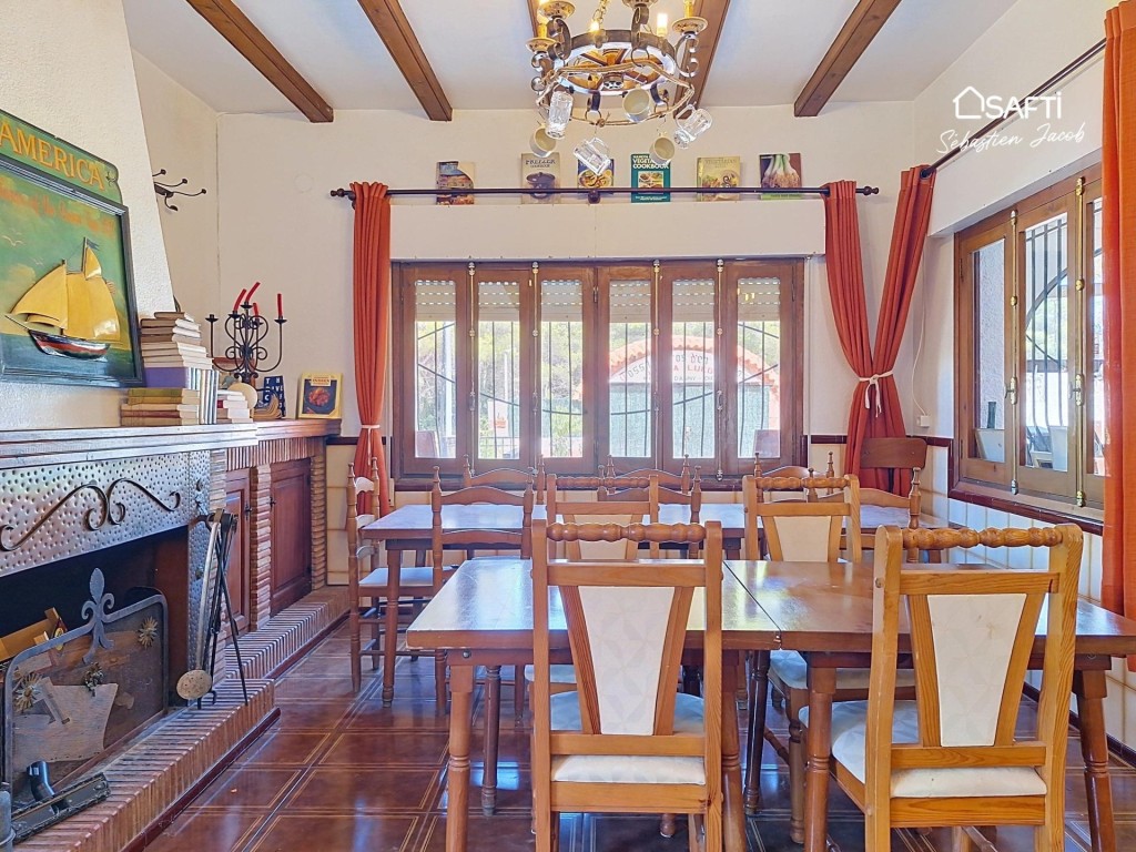 Edificio compuesto de un restaurante y 2 viviendas - foto 10