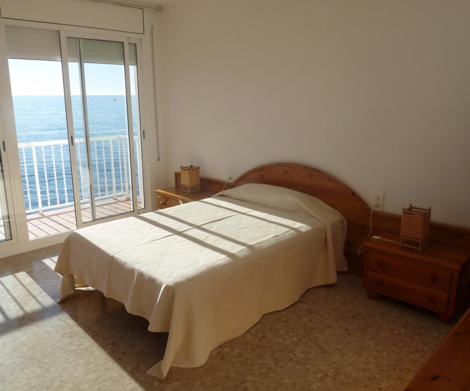 EXCLUSIVA VILLA A LA ORILLA DEL MAR! Oportunidad. - foto 13