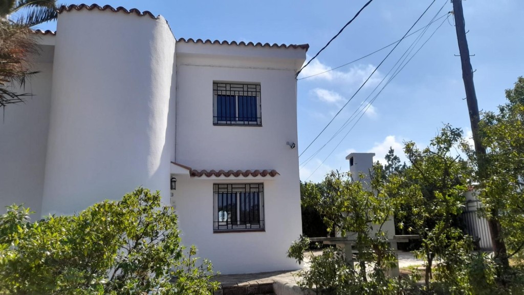 EXCLUSIVA VILLA A LA ORILLA DEL MAR! Oportunidad. - foto 20