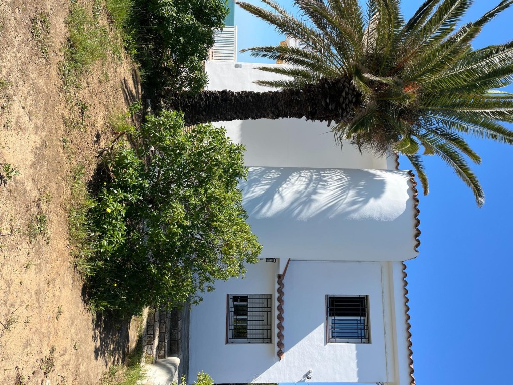 EXCLUSIVA VILLA A LA ORILLA DEL MAR! Oportunidad. - foto 4