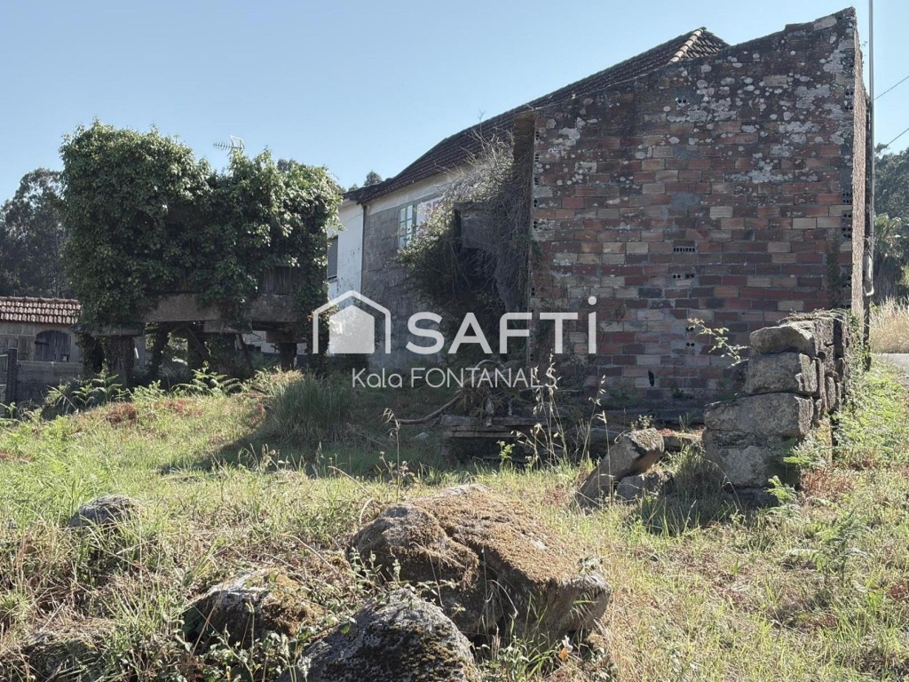 Exclusiva casa de piedra gallega para restaurar en Vilaboa:  - foto 2
