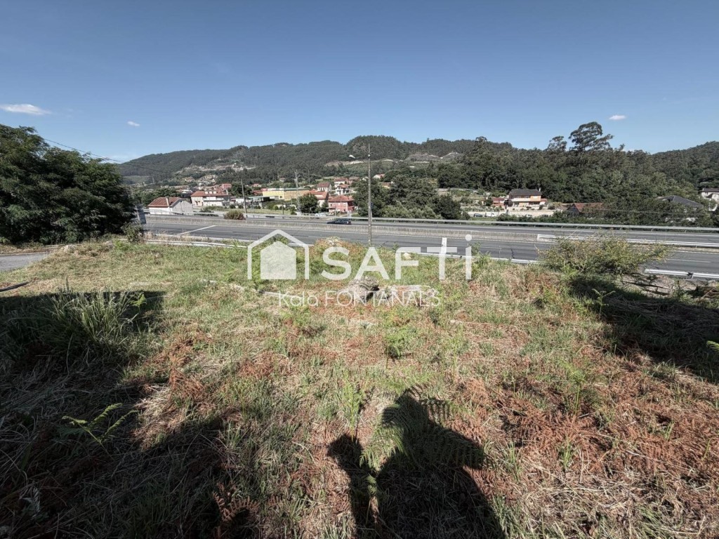 Exclusiva casa de piedra gallega para restaurar en Vilaboa:  - foto 4