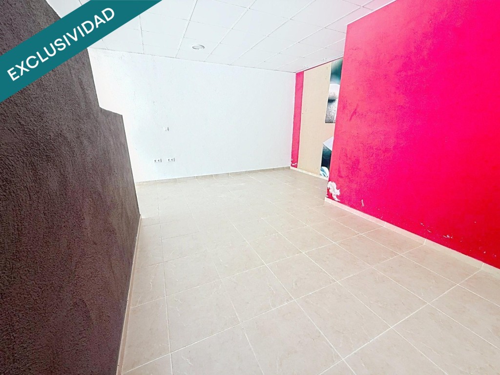 Local 64m² con aseo y despacho, garaje incluido - foto 14
