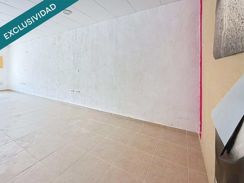 Local 64m² con aseo y despacho, garaje incluido - foto 17