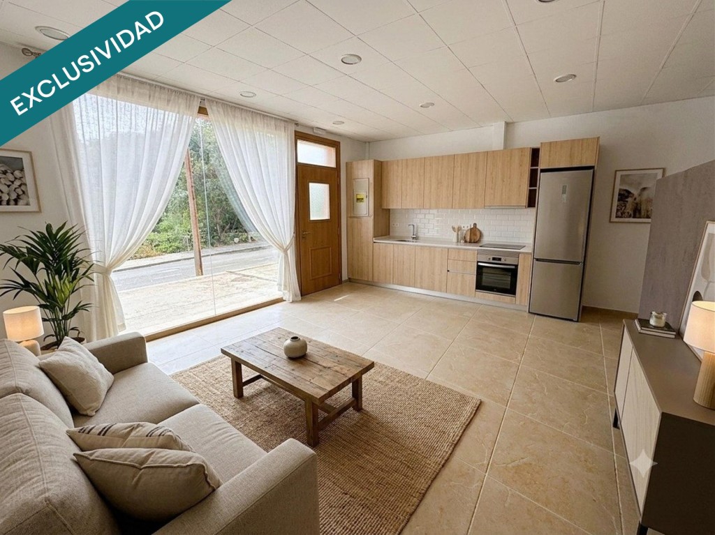 Local 64m² con aseo y despacho, garaje incluido - foto 3