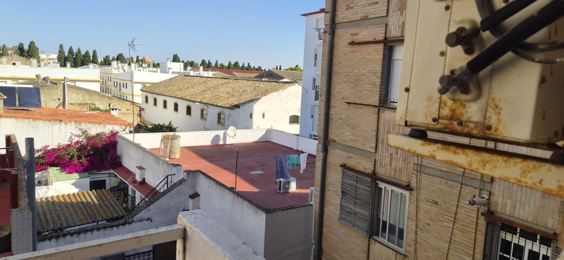 VENTA PISO ZONA CENTRO EN EL PUERTO DE SANTA MARIA - foto 2