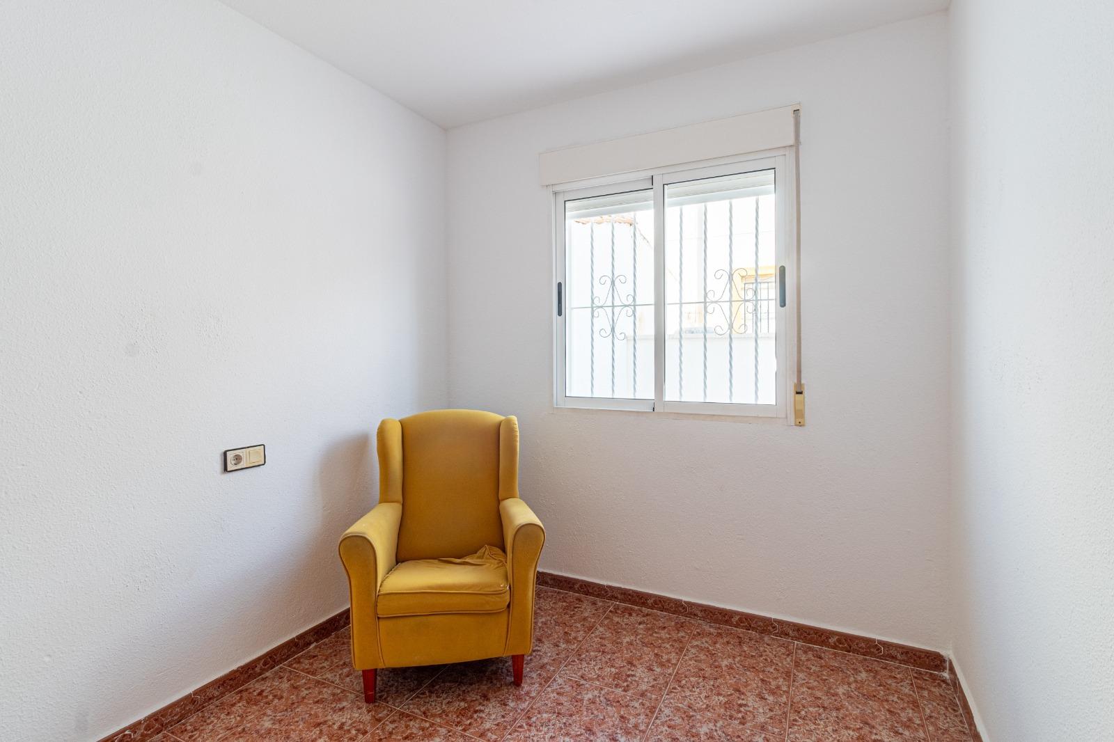 CASA ADOSADA DE 3 habitaciones CON SOLARIUM PRIVADO | LA FLO - foto 11