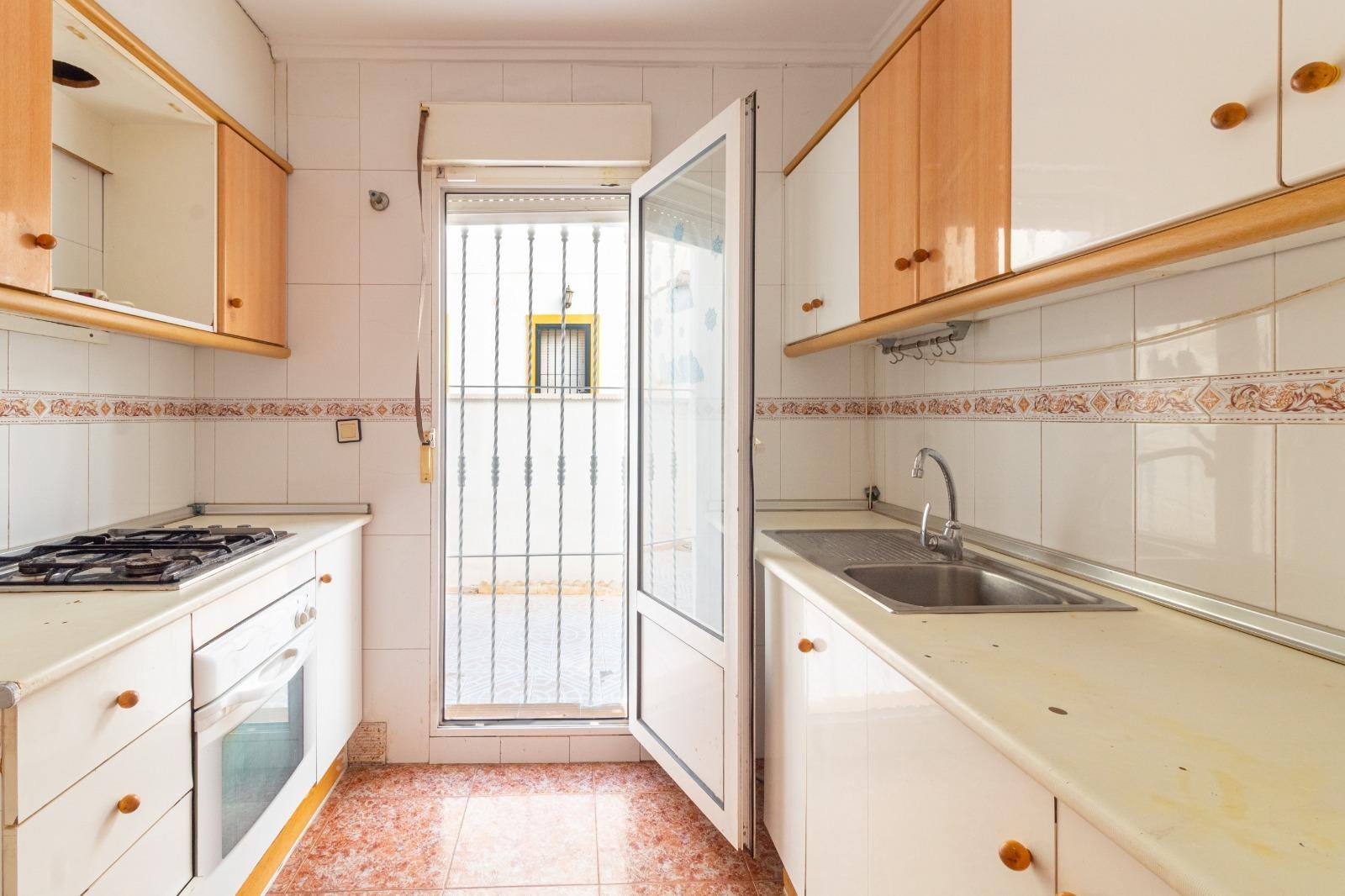 CASA ADOSADA DE 3 habitaciones CON SOLARIUM PRIVADO | LA FLO - foto 8
