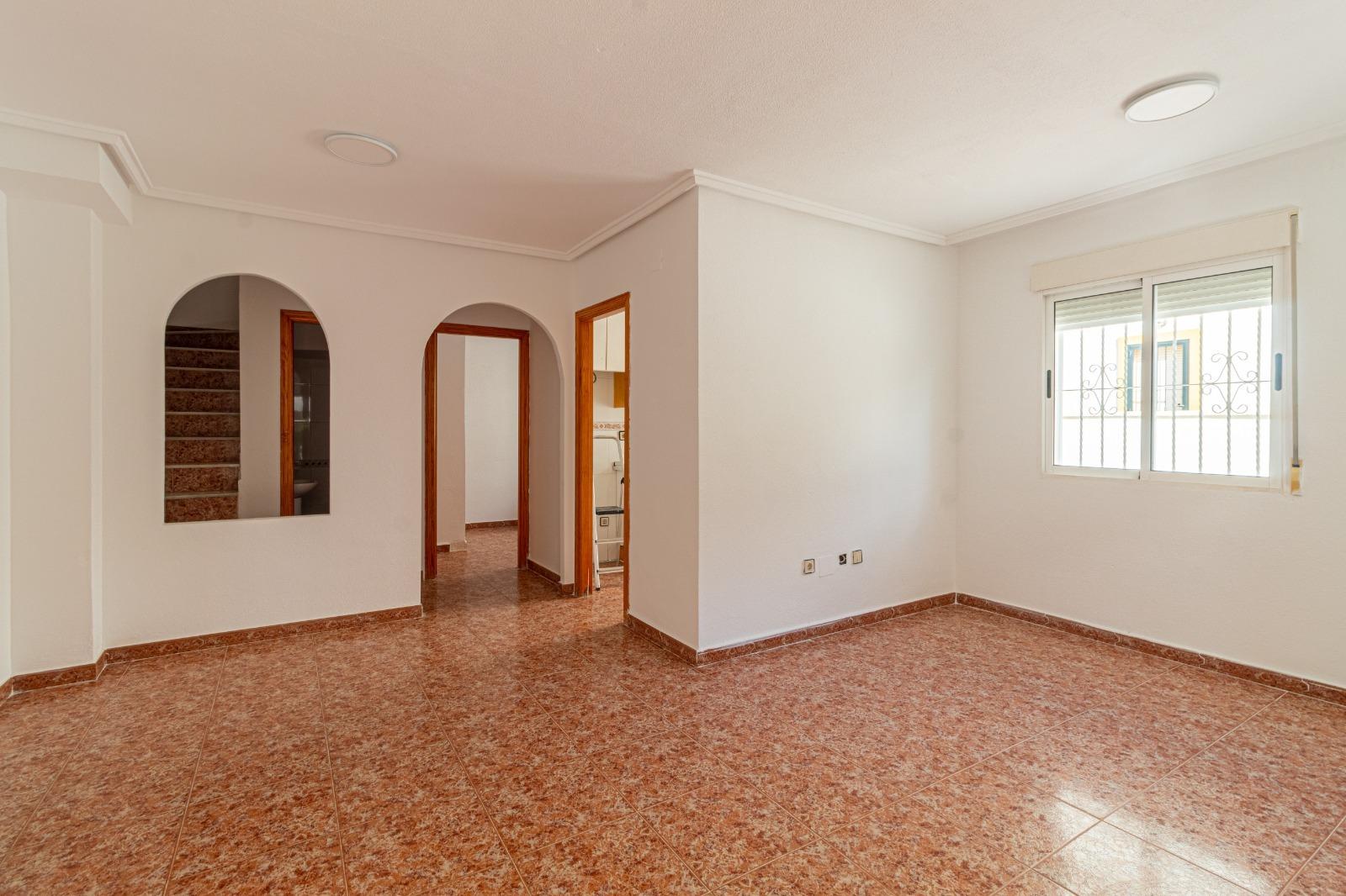 CASA ADOSADA DE 3 habitaciones CON SOLARIUM PRIVADO | LA FLO - foto 9