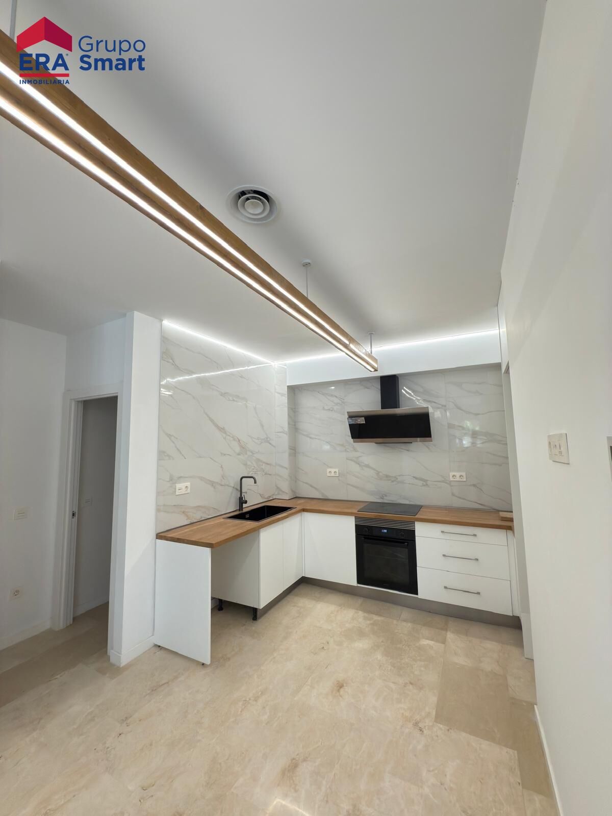 Una vivienda diferente en el corazón de Gran Plaza (Sevilla) - foto 4