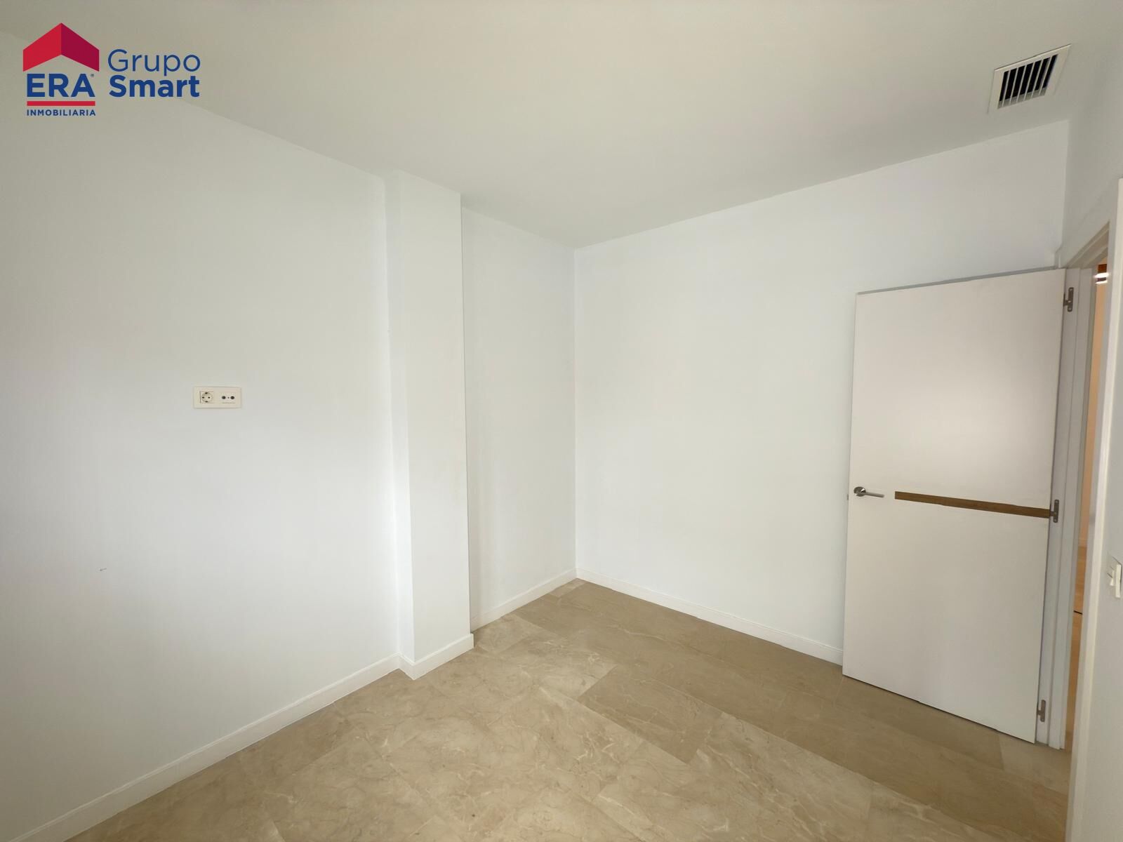 Una vivienda diferente en el corazón de Gran Plaza (Sevilla) - foto 9