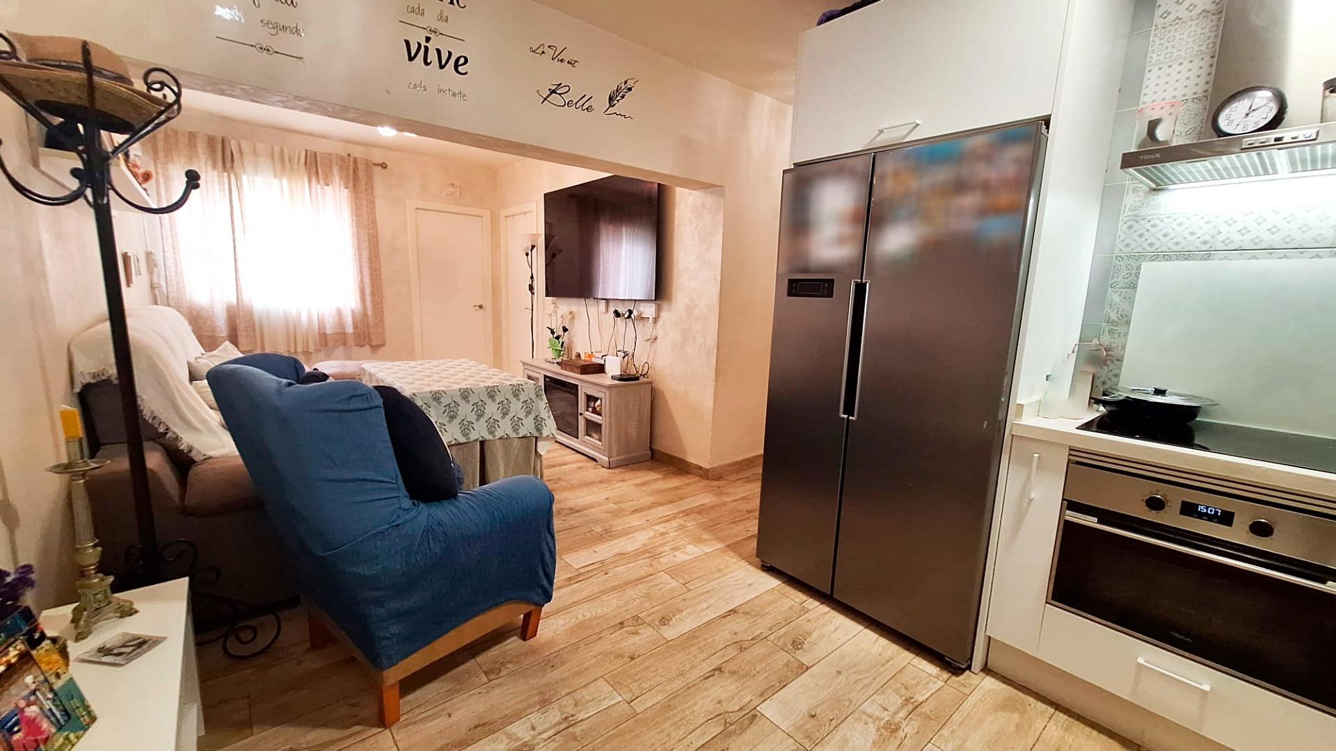 ¡¡ PISO AMUEBLADO CERCA DE AVDA. BARCELONA PARA ENTRAR A VIV - foto 2