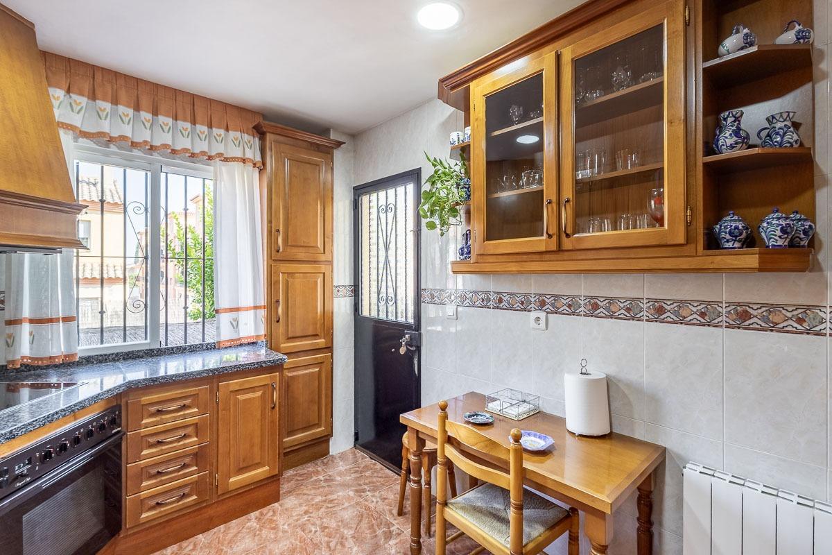 FANTÁSTICA PAREADA EN HÍJAR (LAS GABIAS) - foto 7