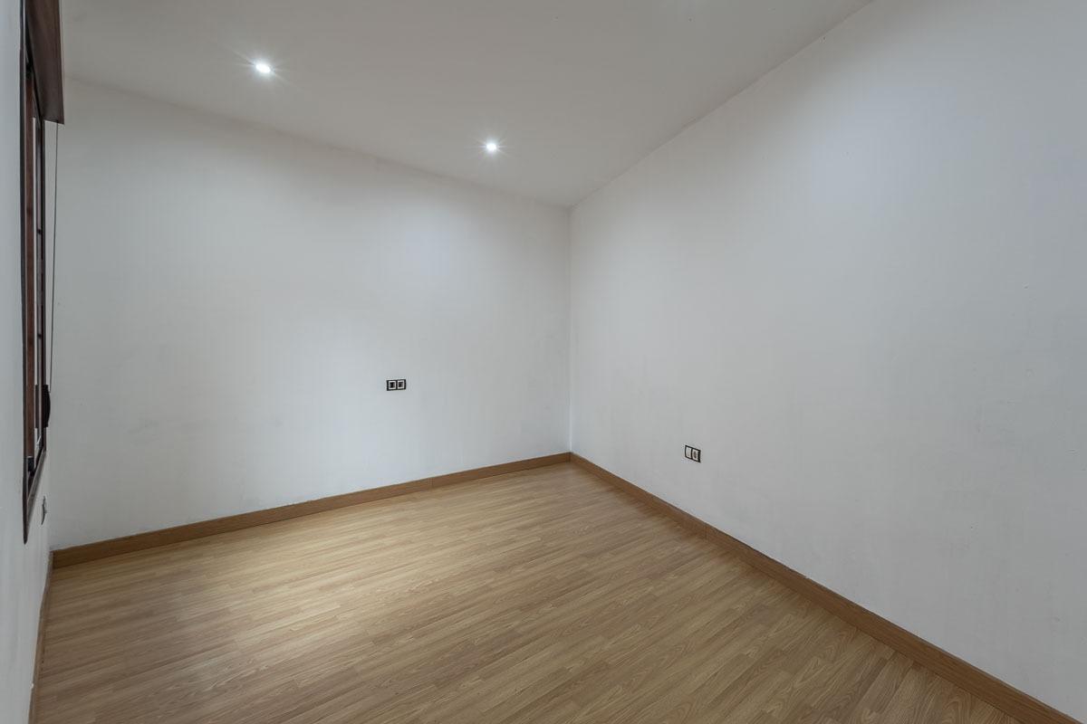 ¡Descubre tu nuevo hogar en La Zubia! ✨ - foto 13