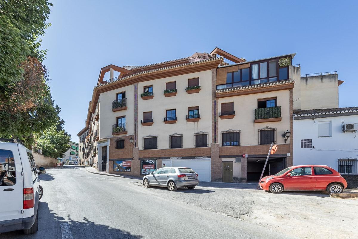 ¡Descubre tu nuevo hogar en La Zubia! ✨ - foto 24