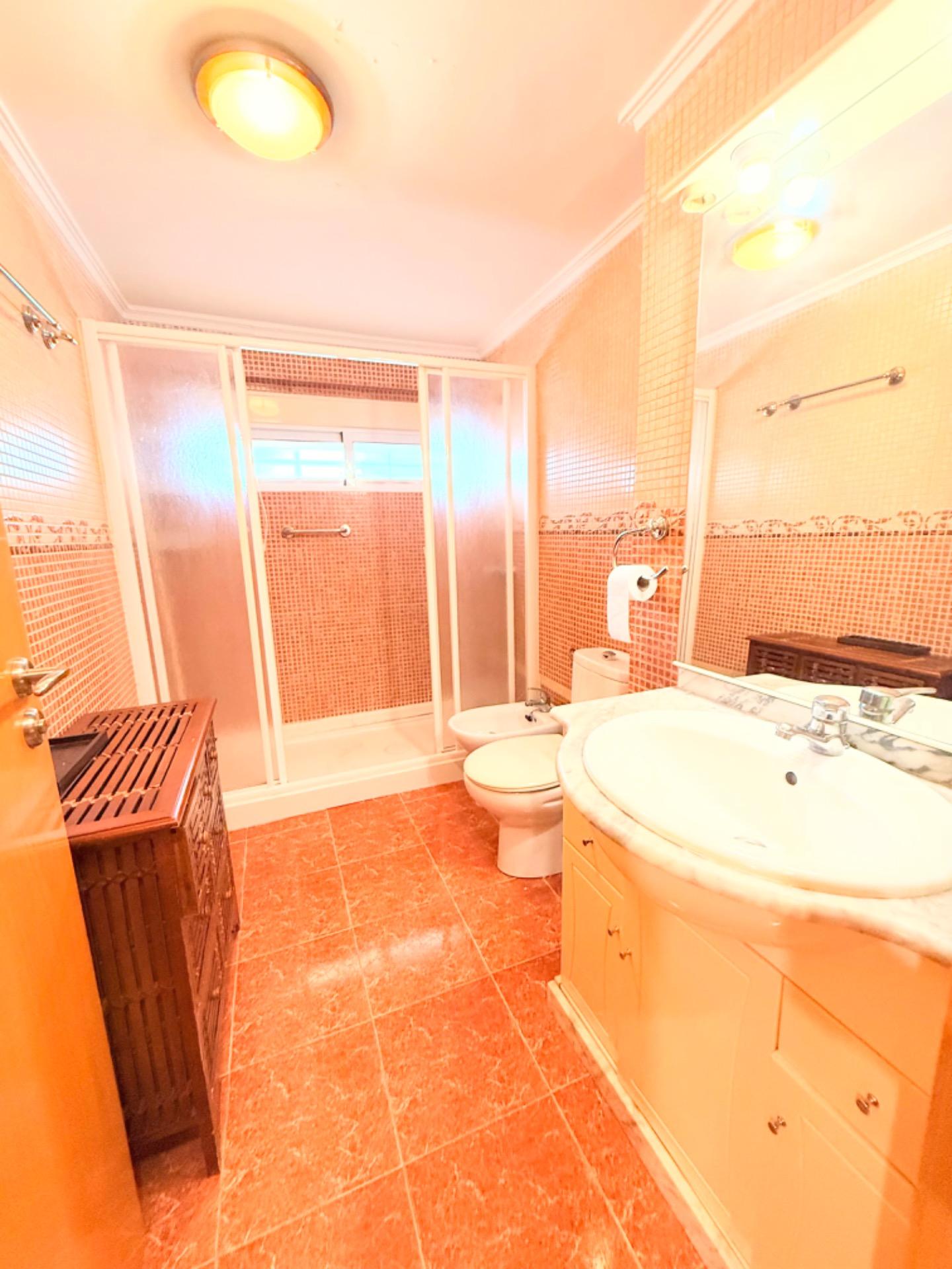 VIVIENDA EN PLENO CENTRO TURÍSTICO DE CULLERA - foto 16