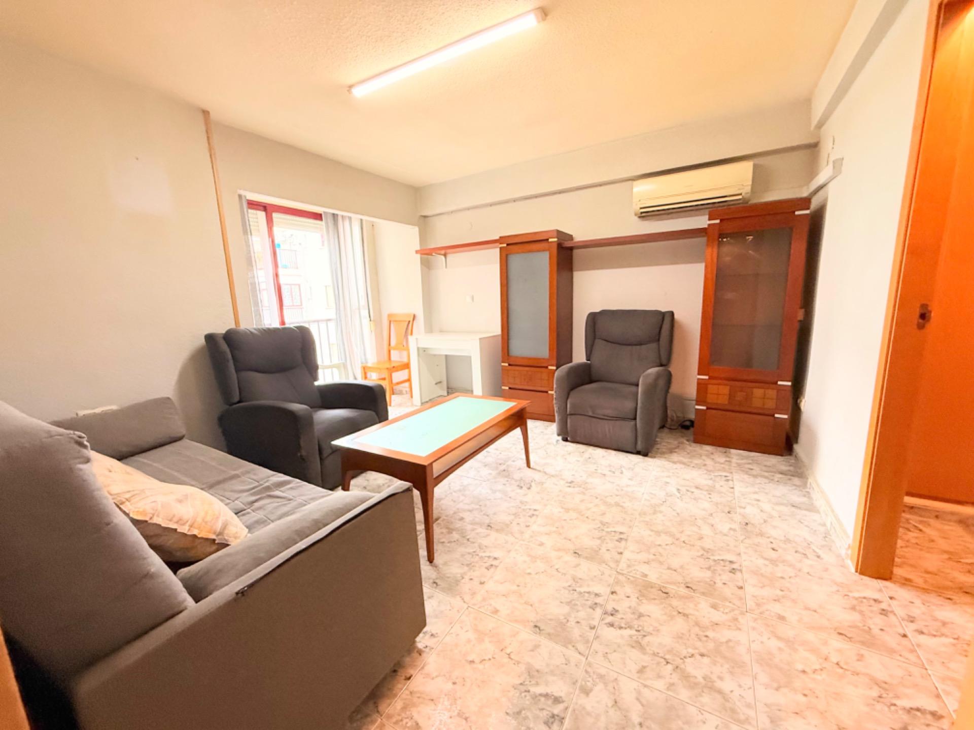 VIVIENDA EN PLENO CENTRO TURÍSTICO DE CULLERA - foto 3