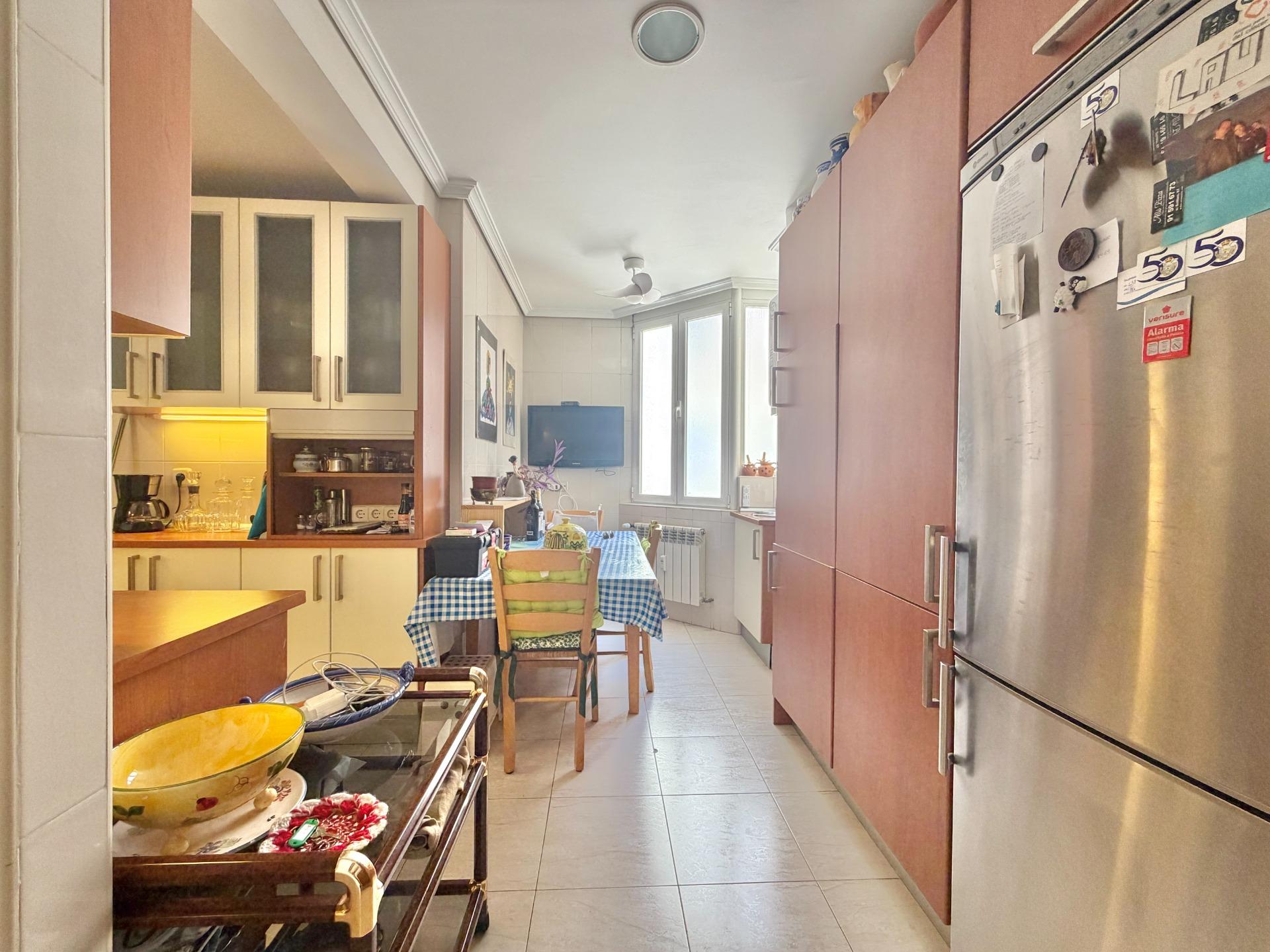 ^**^EXCLUSIVO PISO DE 140 M2, MUY LUMINOSO Y TRANQUILO EN EL - foto 28