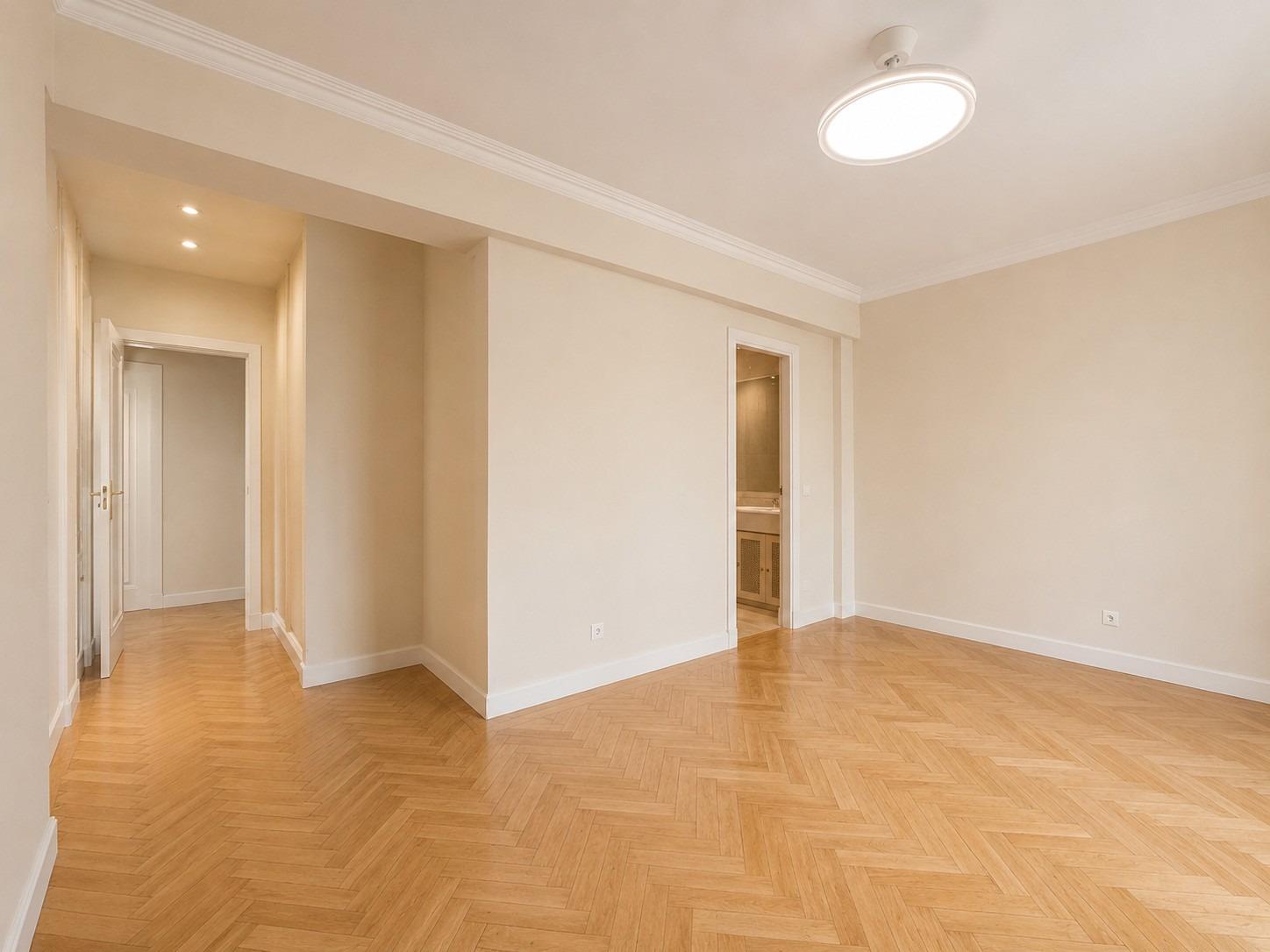 ^**^EXCLUSIVO PISO DE 140 M2, MUY LUMINOSO Y TRANQUILO EN EL - foto 34