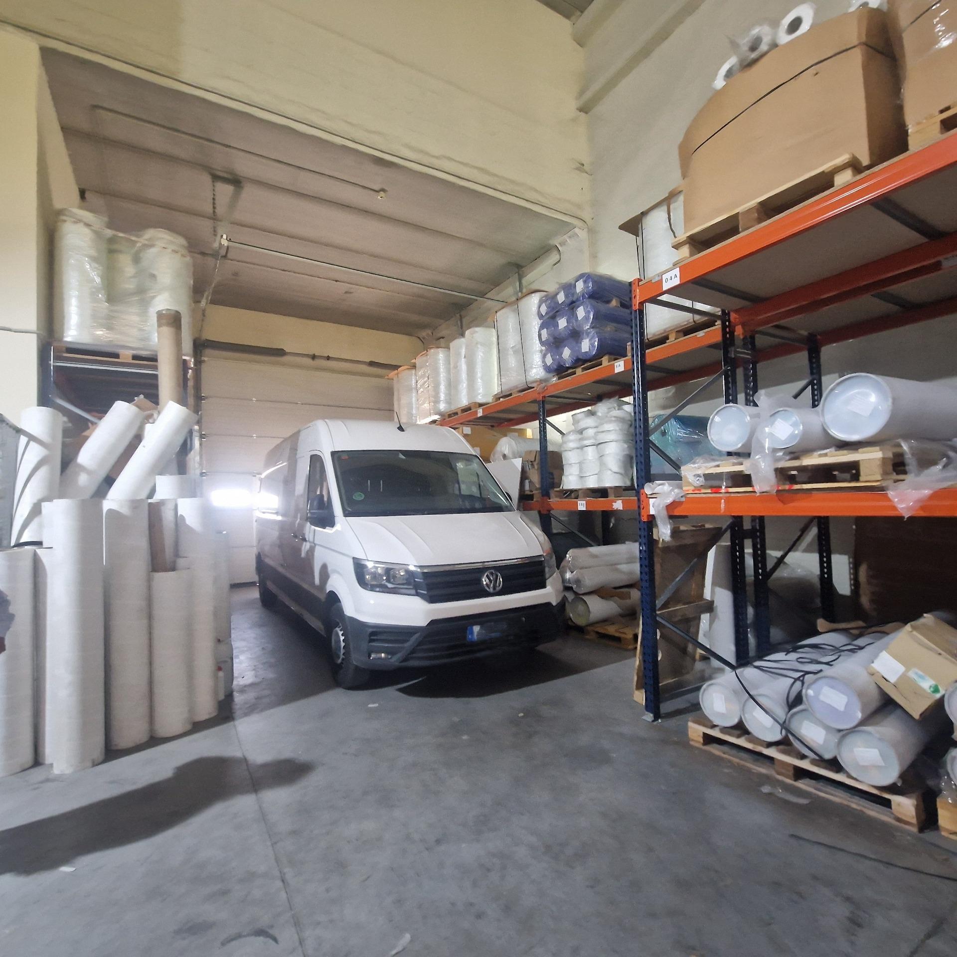 Espléndida Nave Industrial de 700 m2 en Perfecto Estado - foto 4