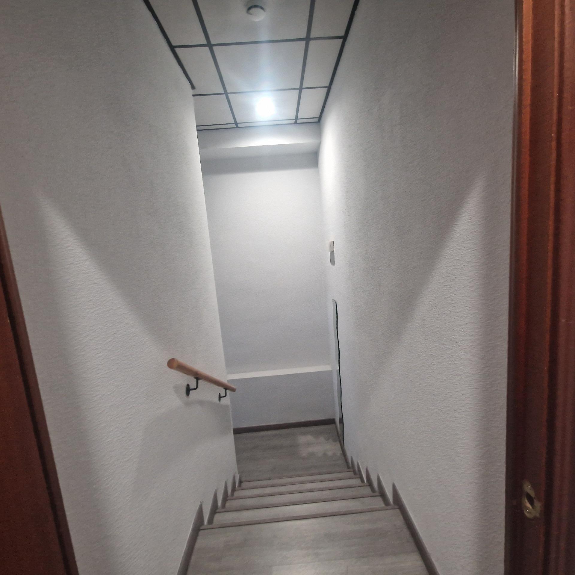 Espléndida Nave Industrial de 700 m2 en Perfecto Estado - foto 11