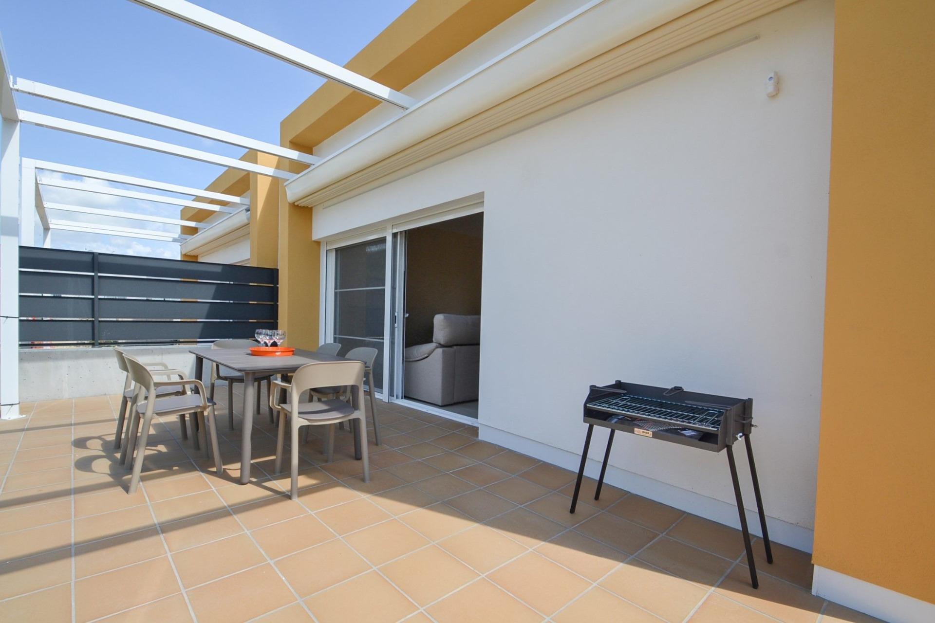 Chalets a estrenar en la playa de Riumar - foto 29