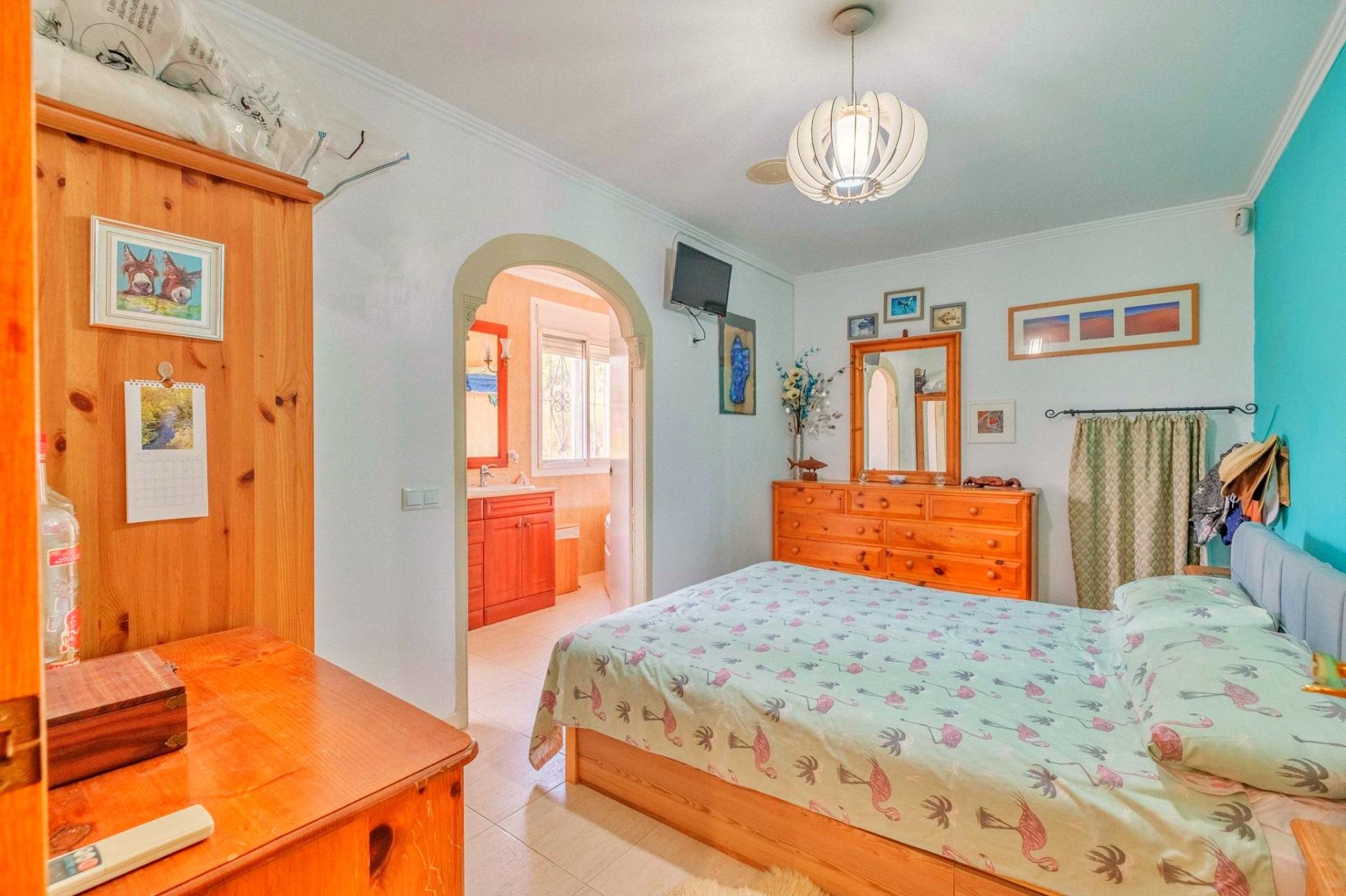 Precioso chalet en Roquetes - foto 11