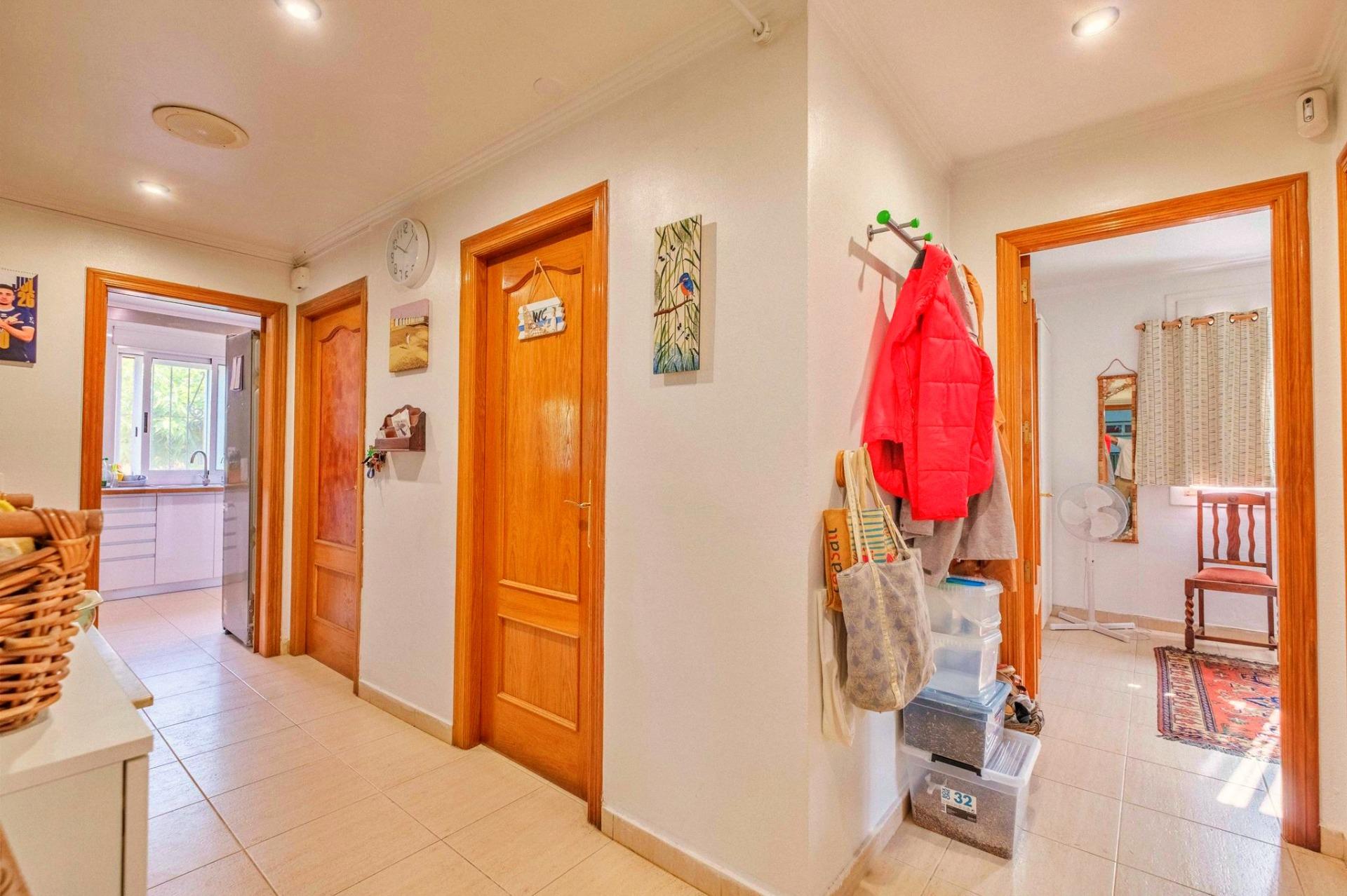 Precioso chalet en Roquetes - foto 16