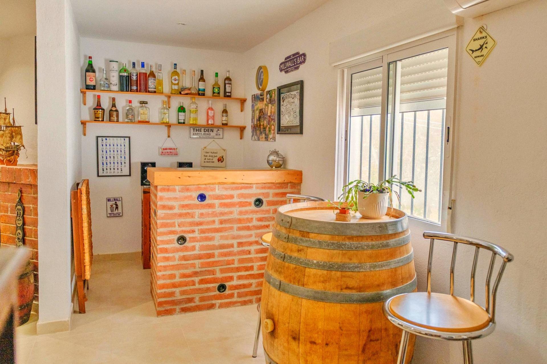 Precioso chalet en Roquetes - foto 23