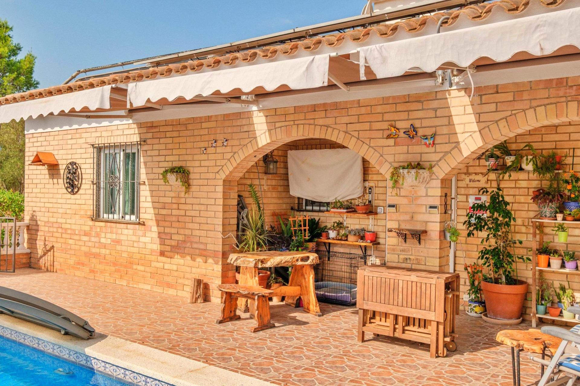 Precioso chalet en Roquetes - foto 35