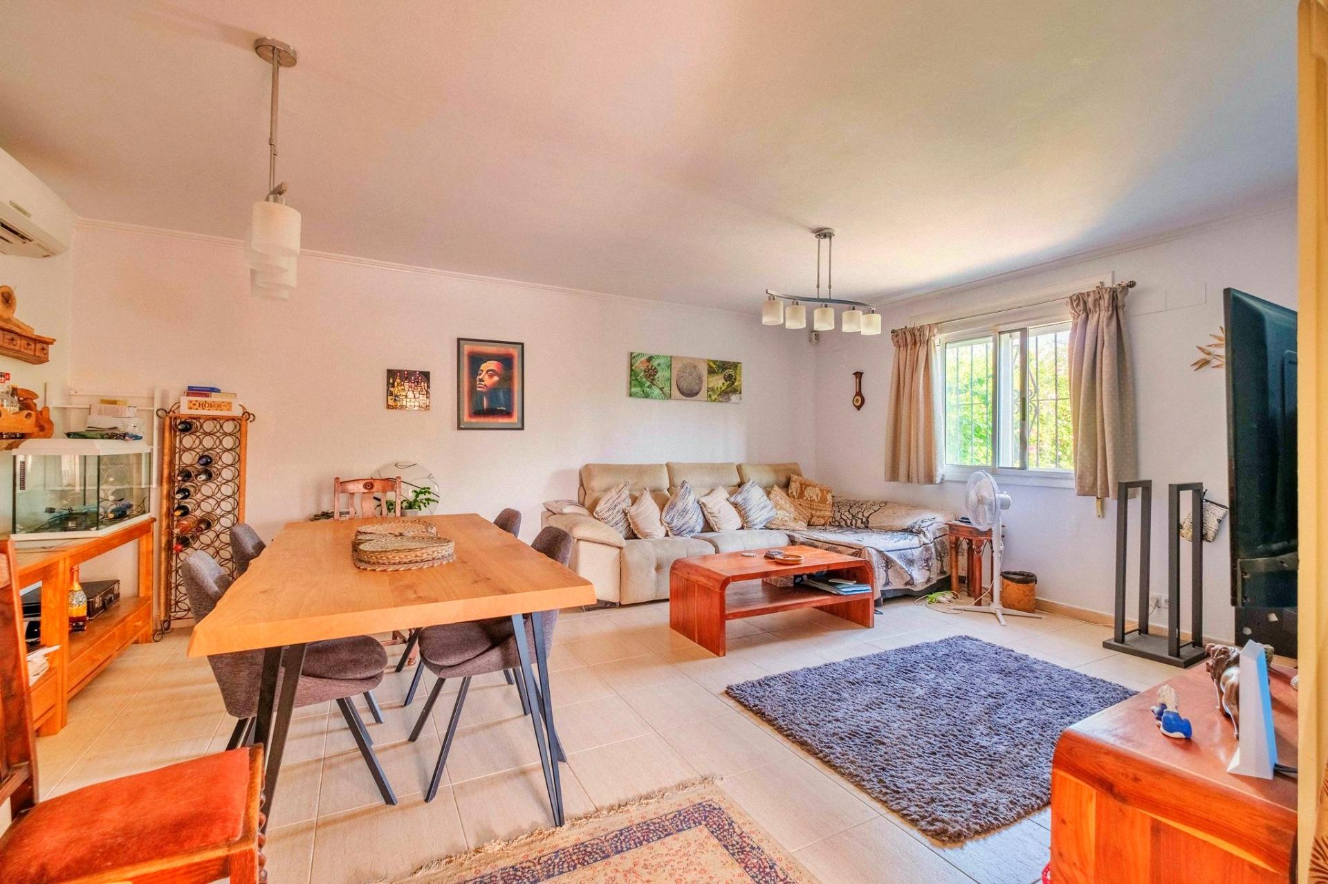 Precioso chalet en Roquetes - foto 5