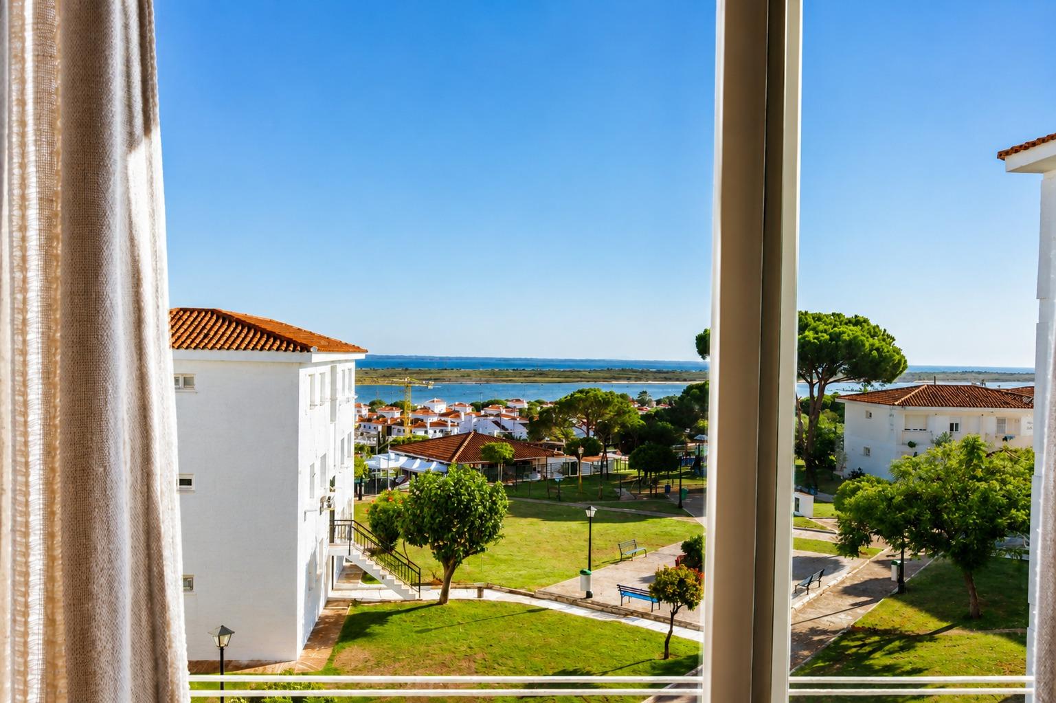 Apartamento reformado en El Rompido con vistas al pinar y rí - foto 26