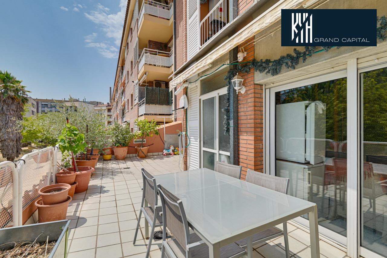 PISO GIRONA