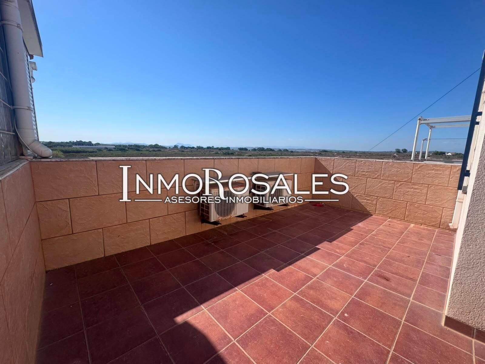 LICENCIA USO TURISTICO - CASA ADOSADA A 4 MIN ANDANDO PLAYA  - foto 16