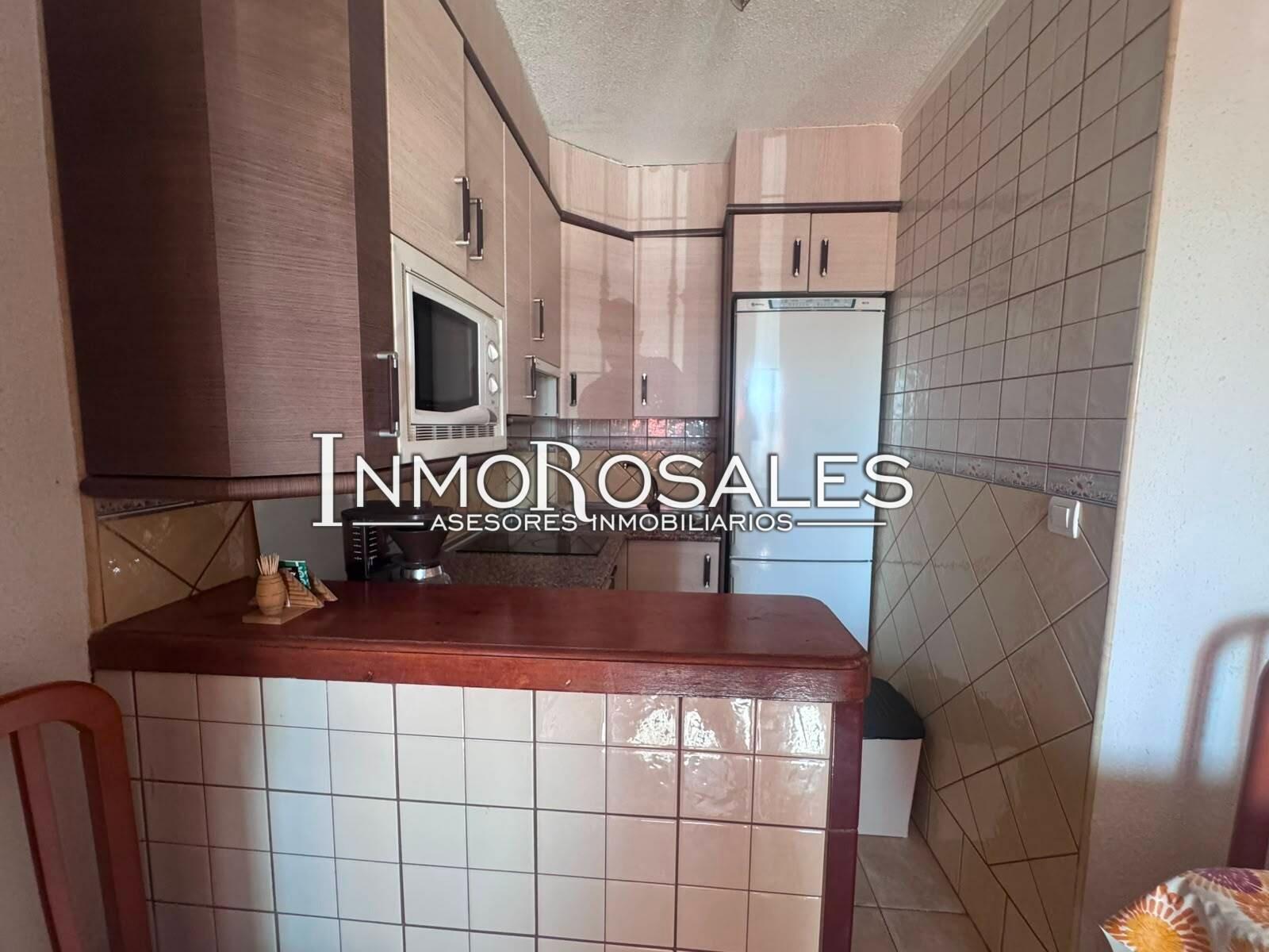 LICENCIA USO TURISTICO - CASA ADOSADA A 4 MIN ANDANDO PLAYA  - foto 5