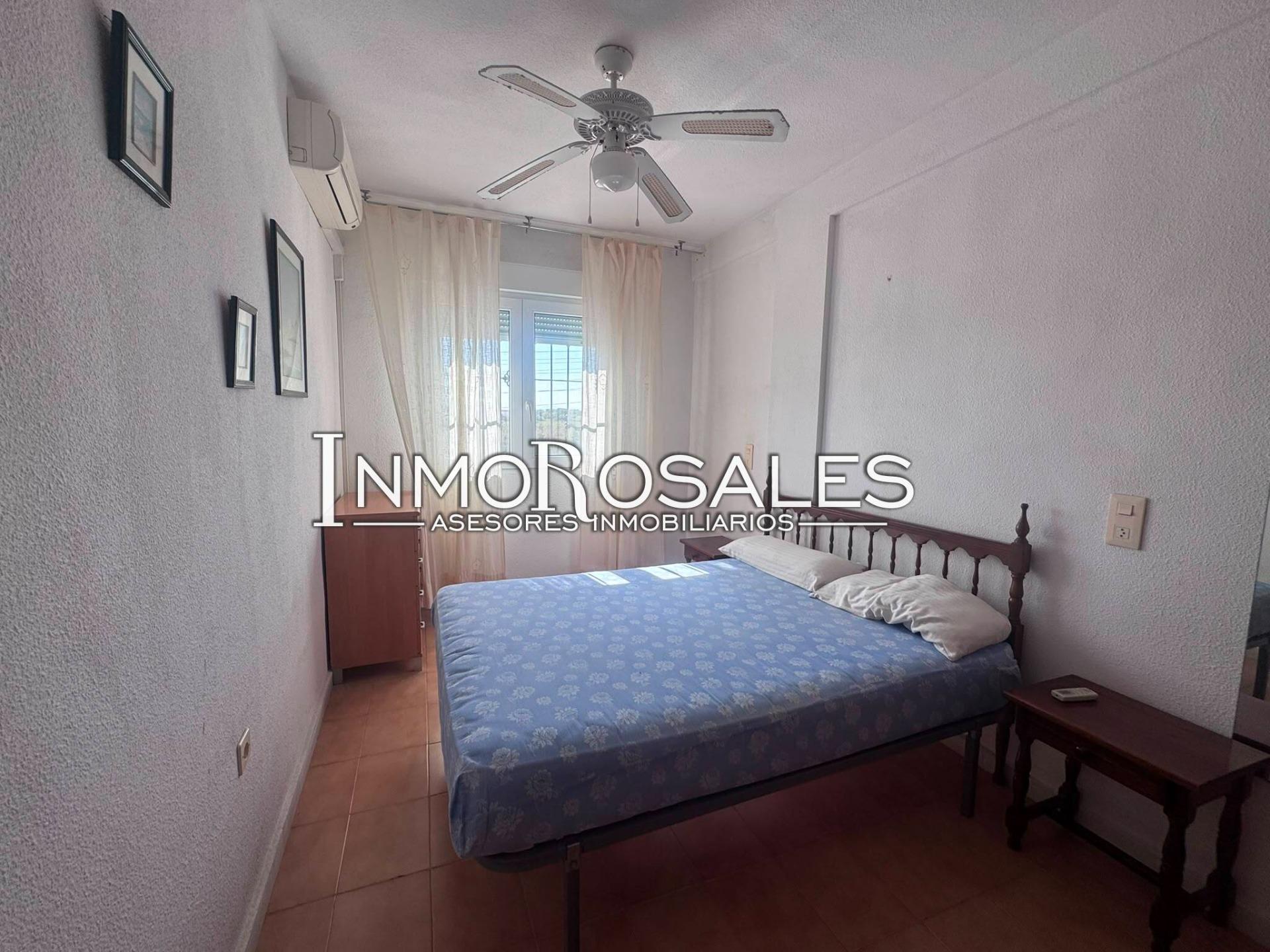 LICENCIA USO TURISTICO - CASA ADOSADA A 4 MIN ANDANDO PLAYA  - foto 8