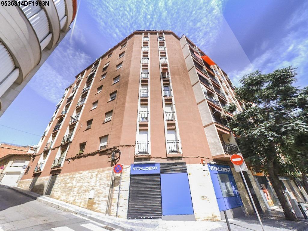 Se vende Piso OKUPADO en Calle Cervantes 79 Rubí, (Barcelona - foto 4