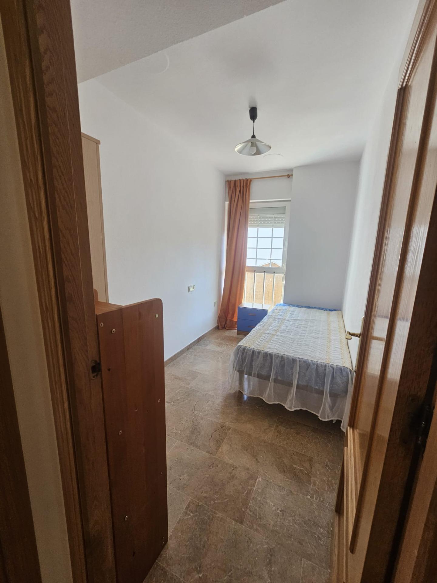 DISPONIBLE CENTRO DE CARTAGENA - foto 17