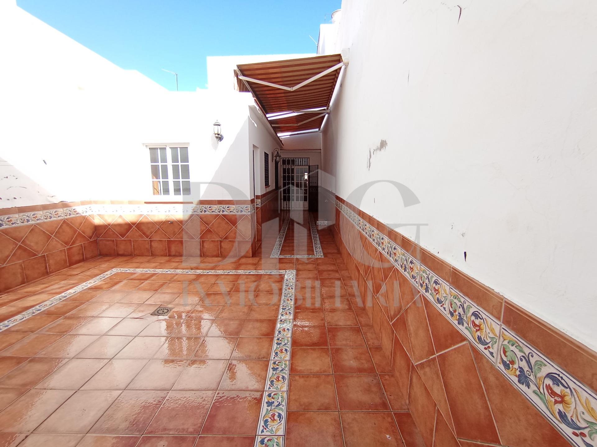 casa en el centro Dos Hermanas con cochera 3 habitaciones 3w - foto 26