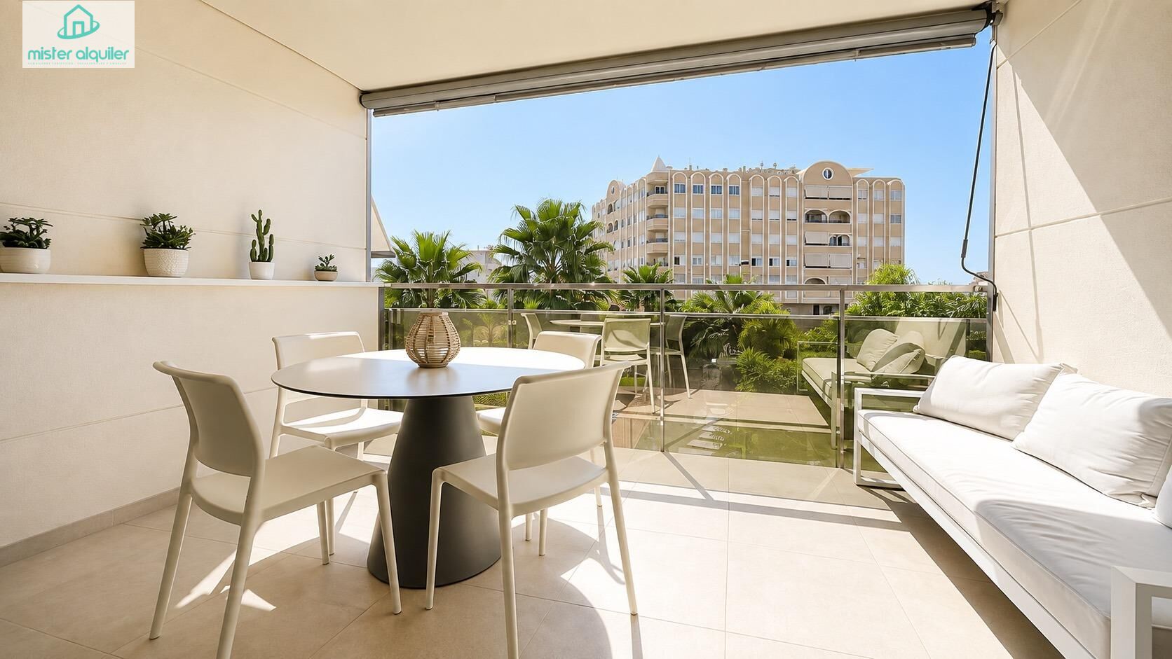 EXCLUSIVIDAD Y CONFORT EN LA PRESTIGIOSA URBANIZACIÓN ABEDUL - foto 2
