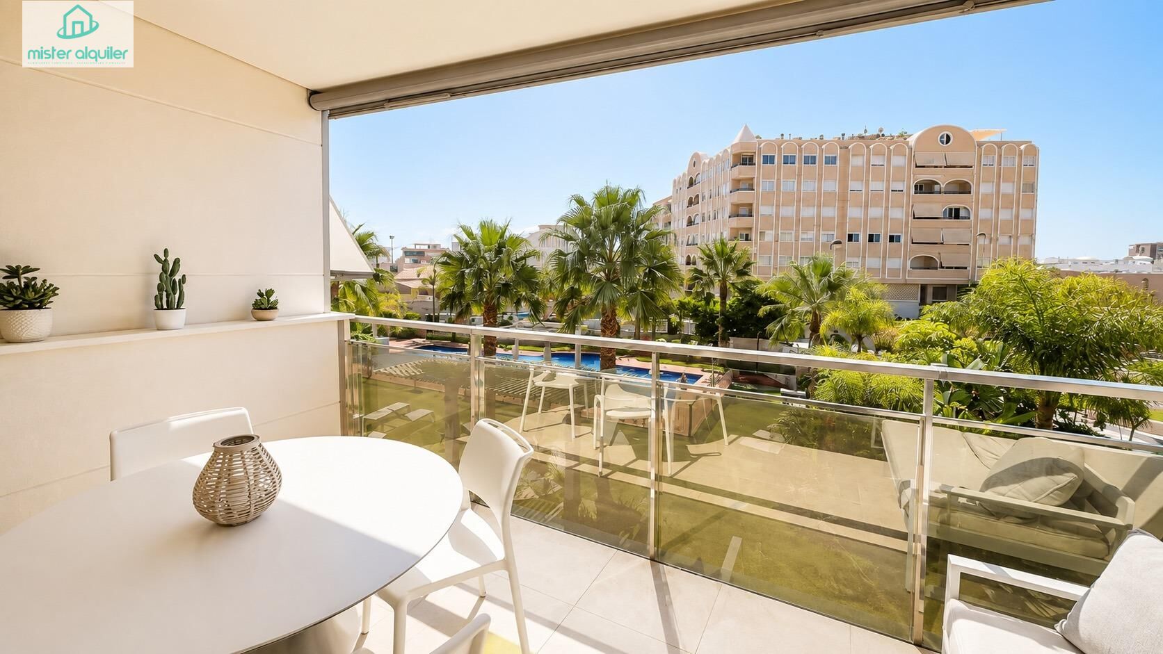 EXCLUSIVIDAD Y CONFORT EN LA PRESTIGIOSA URBANIZACIÓN ABEDUL - foto 11
