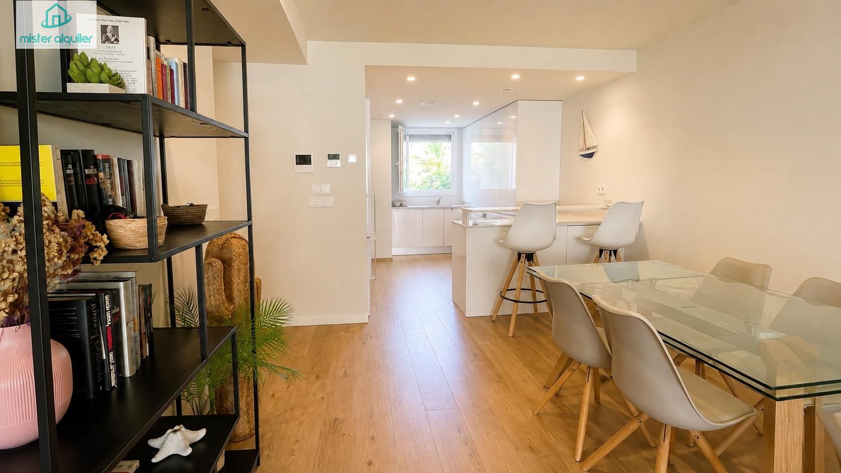 EXCLUSIVIDAD Y CONFORT EN LA PRESTIGIOSA URBANIZACIÓN ABEDUL - foto 19