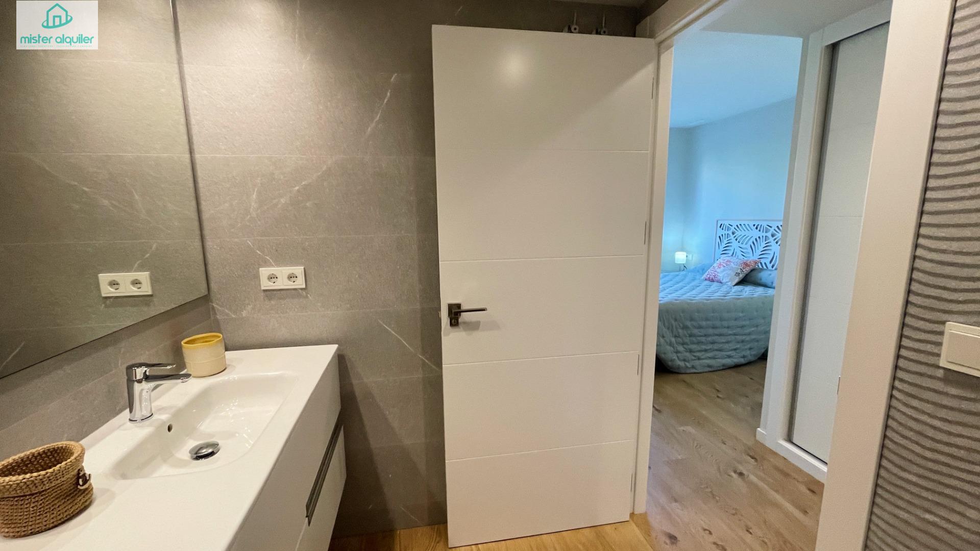 EXCLUSIVIDAD Y CONFORT EN LA PRESTIGIOSA URBANIZACIÓN ABEDUL - foto 27